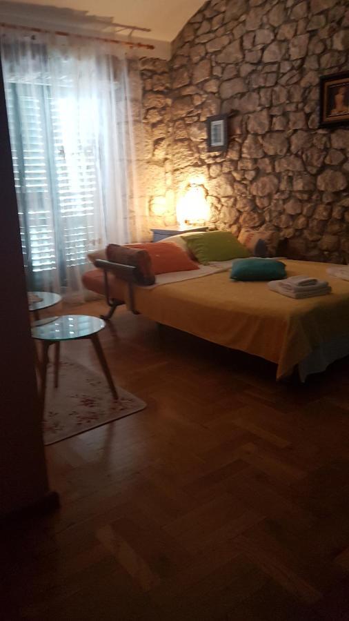 Apartment Tomecek Selce Exterior photo